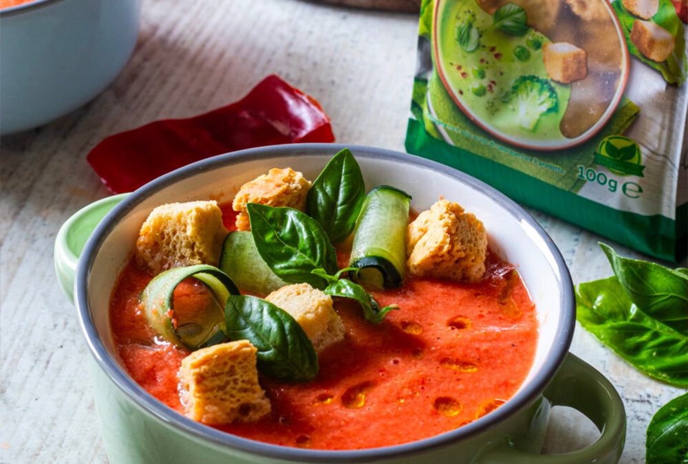 Gazpacho con Crostino Dorato al Cubo Delverde