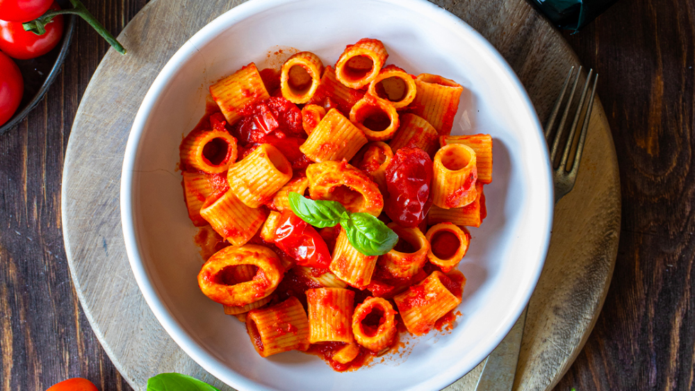 Delverde Mezzi Rigatoni with squid